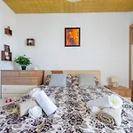 Apartment Sea View Apart 75M2, Free Parking, Close To Center