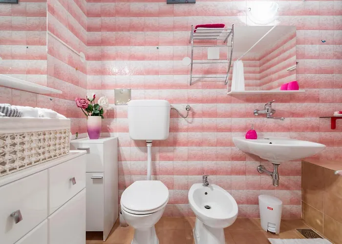 Adventure 75m2 Close To The Center Split