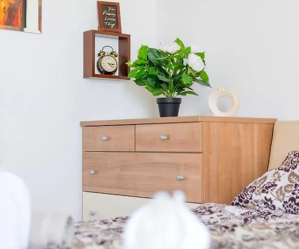 Adventure 75m2 Close To The Center Apartment