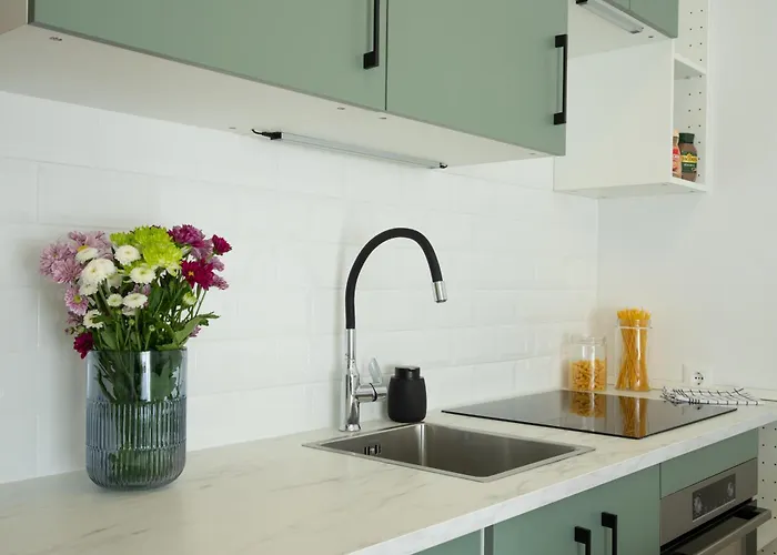 Adventure 75m2 Close To The Center Apartment